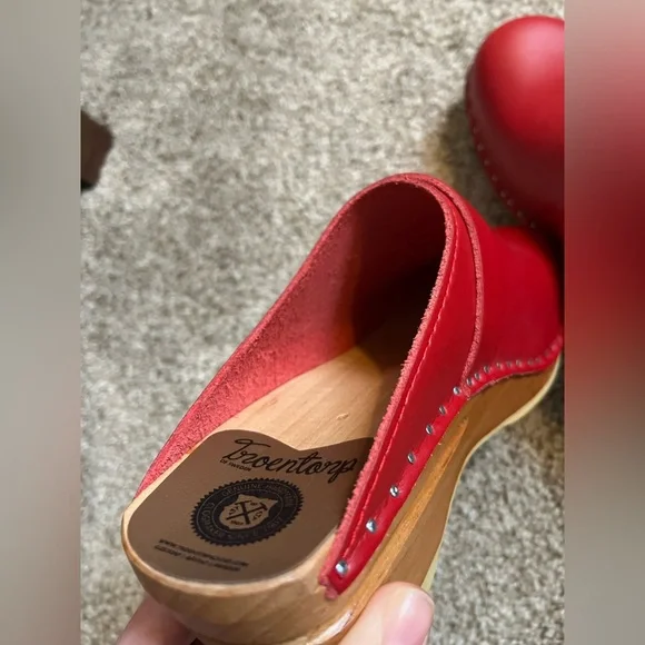 Troentorp Da Vinci Red Leather Clogs - Picture 3 of 7